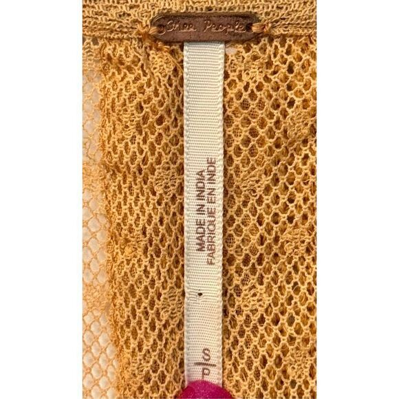 NWOT Free People Roses are Red Embroidered Lace Up Yoke Sheer Peasant Top S - Picture 6 of 11